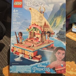 LEGO Disney Princess Moana's Wayfinding Boat Adventure Set 43210